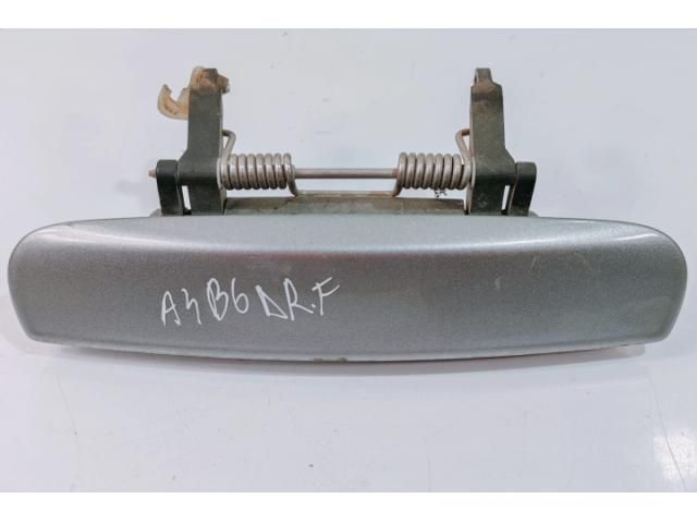 bontott AUDI A4 B7 Jobb első Külső Kilincs