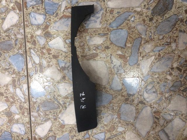 bontott AUDI A4 B7 Jobb első Lökhárító Vakborítás