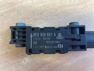 bontott AUDI A4 B7 Jobb első Oldal Ütközés Érzékelő