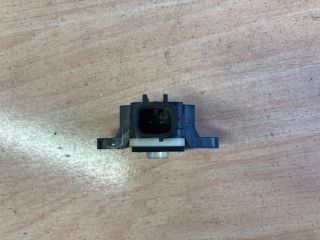 bontott AUDI A4 B7 Jobb első Oldal Ütközés Érzékelő