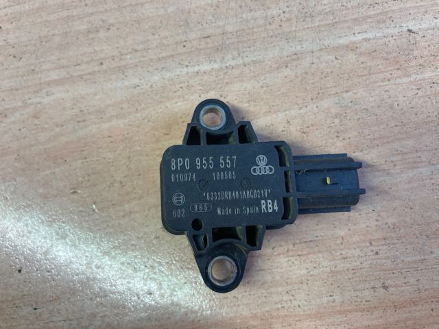 bontott AUDI A4 B7 Jobb első Oldal Ütközés Érzékelő