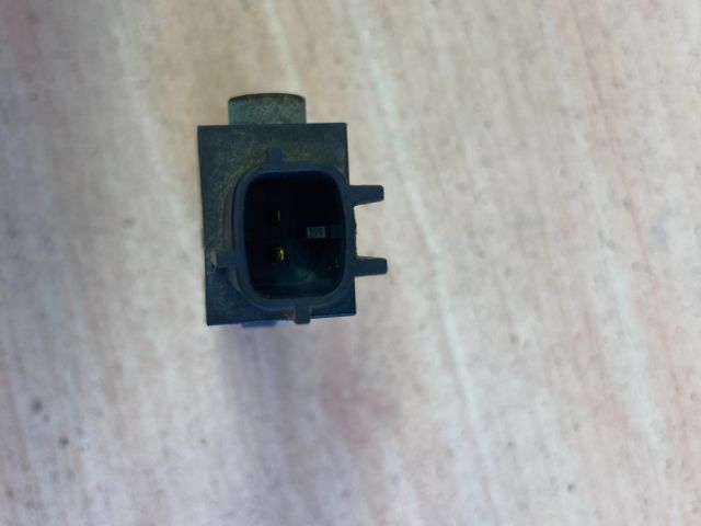 bontott AUDI A4 B7 Jobb első Oldal Ütközés Érzékelő