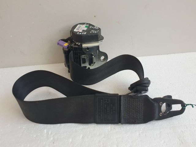 bontott AUDI A4 B7 Jobb első Övfeszítő