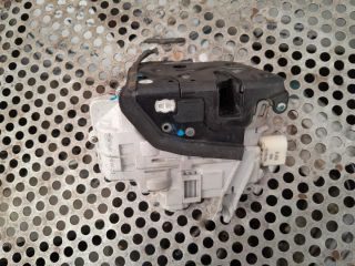 bontott AUDI A4 B7 Jobb első Zsanér