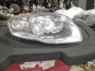 bontott AUDI A4 B7 Jobb Fényszóró