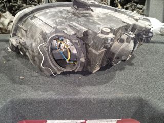 bontott AUDI A4 B7 Jobb Fényszóró