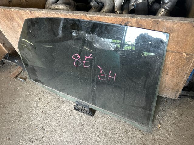 bontott AUDI A4 B7 Jobb hátsó Ablak