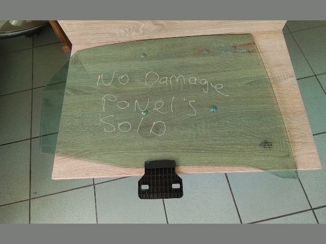 bontott AUDI A4 B7 Jobb hátsó Ablak