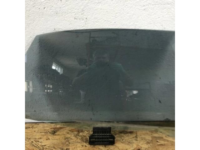 bontott AUDI A4 B7 Jobb hátsó Ablak