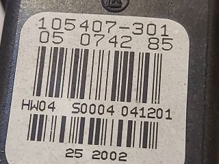 bontott AUDI A4 B7 Jobb hátsó Ablakemelő Motor