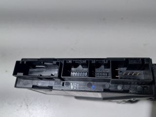 bontott AUDI A4 B7 Jobb hátsó Ablakemelő Motor