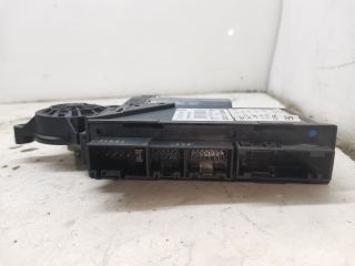 bontott AUDI A4 B7 Jobb hátsó Ablakemelő Motor