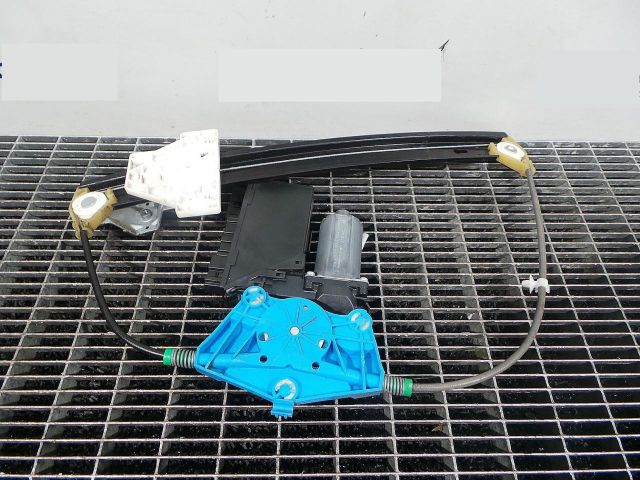 bontott AUDI A4 B7 Jobb hátsó Ablakemelő Szerkezet (Elektromos)
