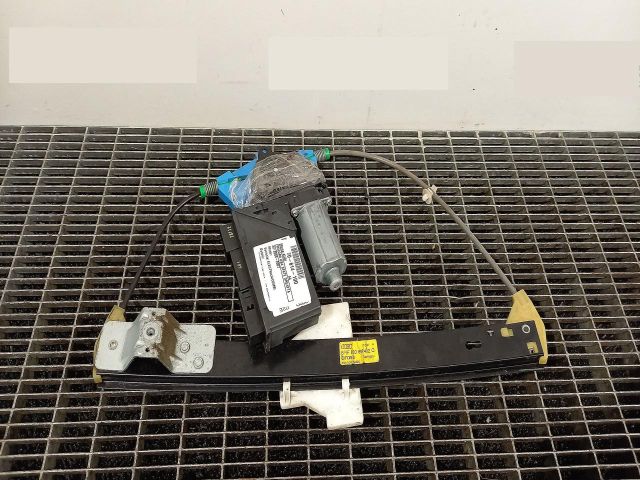 bontott AUDI A4 B7 Jobb hátsó Ablakemelő Szerkezet (Elektromos)