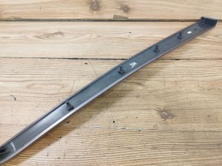 bontott AUDI A4 B7 Jobb hátsó Ajtó Kárpit Díszléc