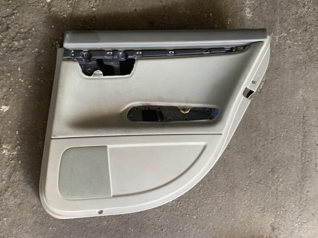 bontott AUDI A4 B7 Jobb hátsó Ajtó Kárpit