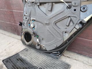 bontott AUDI A4 B7 Jobb hátsó Ajtó (Részeivel)