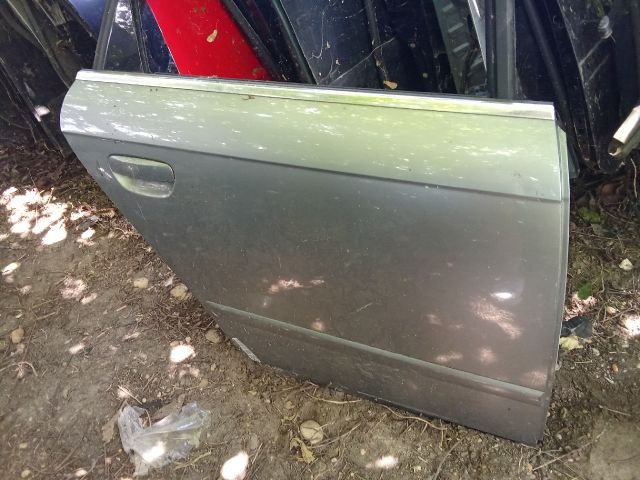 bontott AUDI A4 B7 Jobb hátsó Ajtó (Üres lemez)