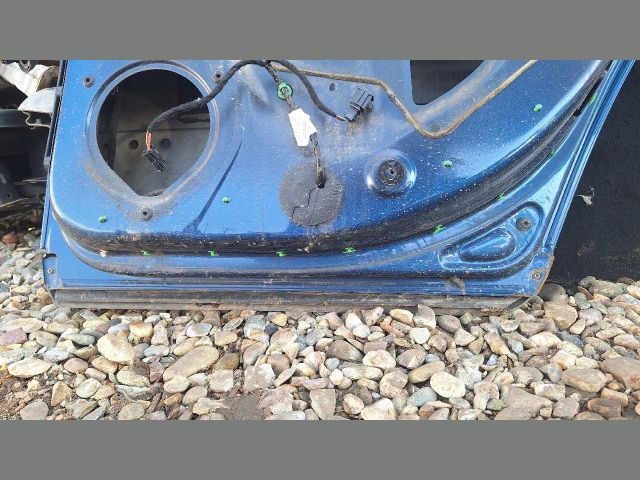 bontott AUDI A4 B7 Jobb hátsó Ajtó (Üres lemez)