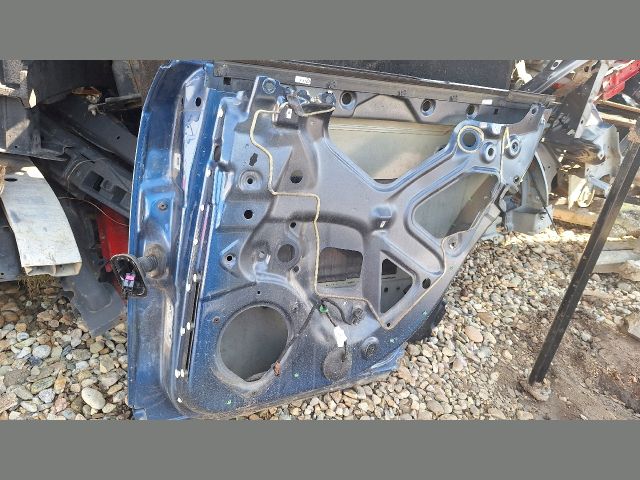 bontott AUDI A4 B7 Jobb hátsó Ajtó (Üres lemez)