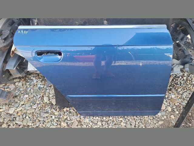 bontott AUDI A4 B7 Jobb hátsó Ajtó (Üres lemez)