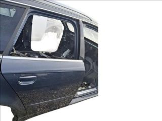 bontott AUDI A4 B7 Jobb hátsó Ajtó (Üres lemez)