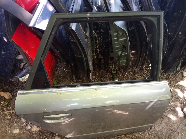 bontott AUDI A4 B7 Jobb hátsó Ajtó (Üres lemez)