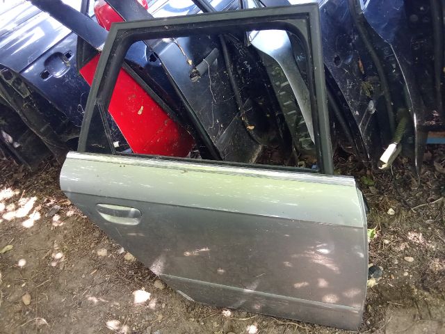 bontott AUDI A4 B7 Jobb hátsó Ajtó (Üres lemez)