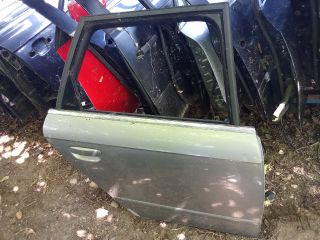 bontott AUDI A4 B7 Jobb hátsó Ajtó (Üres lemez)