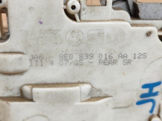 bontott AUDI A4 B7 Jobb hátsó Ajtózár