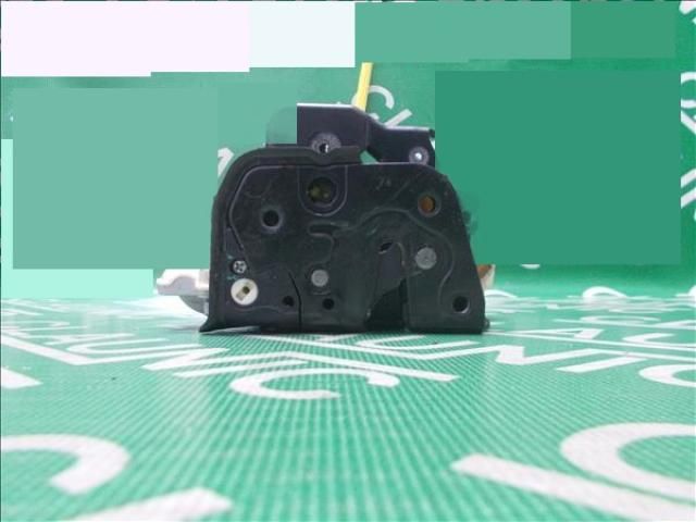 bontott AUDI A4 B7 Jobb hátsó Ajtózár