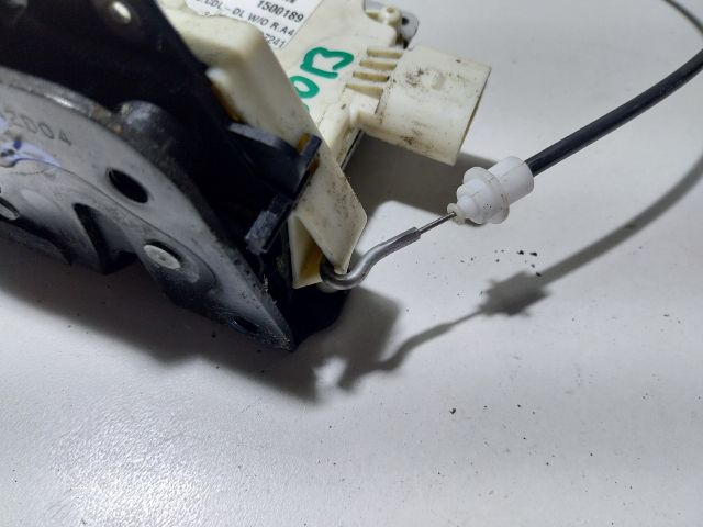 bontott AUDI A4 B7 Jobb hátsó Ajtózár