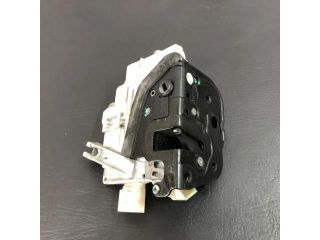 bontott AUDI A4 B7 Jobb hátsó Ajtózár