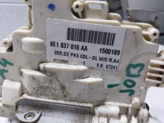 bontott AUDI A4 B7 Jobb hátsó Ajtózár