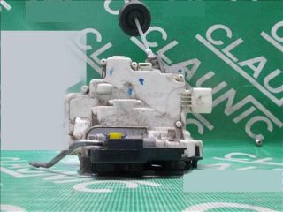 bontott AUDI A4 B7 Jobb hátsó Ajtózár