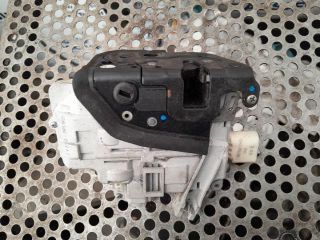 bontott AUDI A4 B7 Jobb hátsó Ajtózár