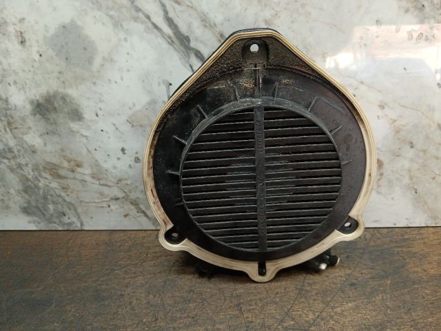 bontott AUDI A4 B7 Jobb hátsó Hangszóró