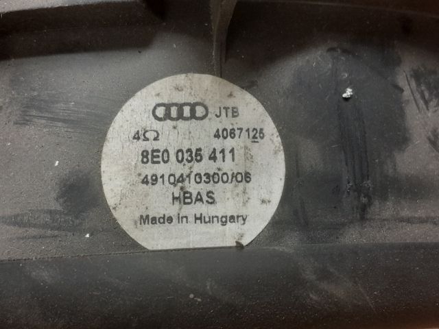 bontott AUDI A4 B7 Jobb hátsó Hangszóró