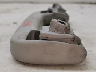 bontott AUDI A4 B7 Jobb hátsó Kapaszkodó (Felső)