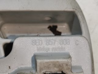 bontott AUDI A4 B7 Jobb hátsó Kapaszkodó (Felső)