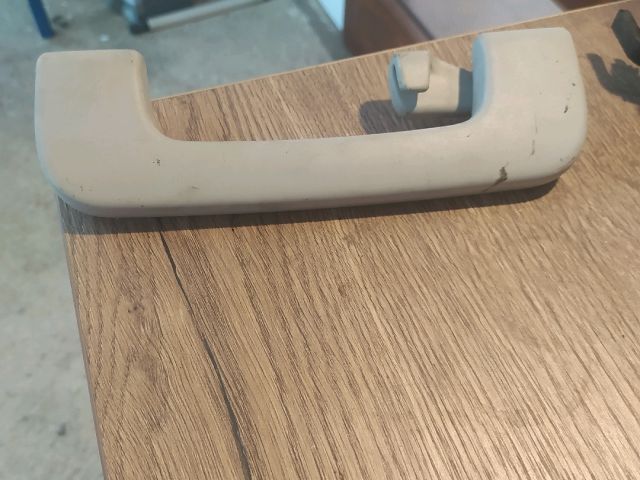 bontott AUDI A4 B7 Jobb hátsó Kapaszkodó (Felső)