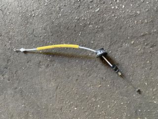 bontott AUDI A4 B7 Jobb hátsó Kilincs Bowden