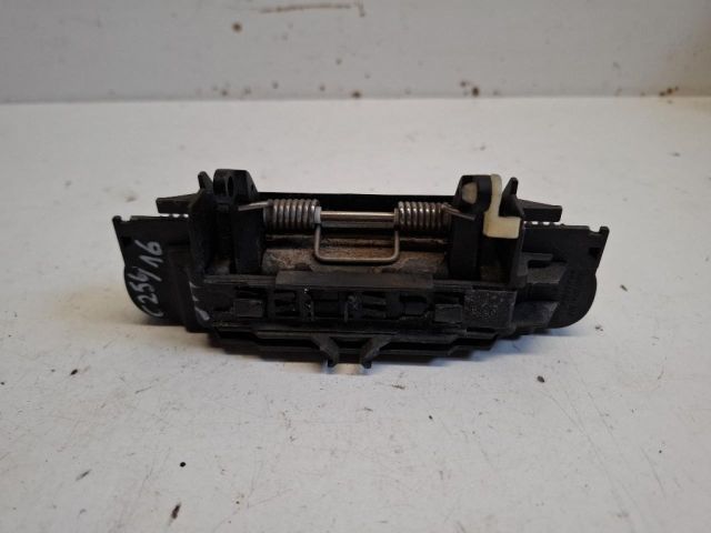 bontott AUDI A4 B7 Jobb hátsó Külső Kilincs