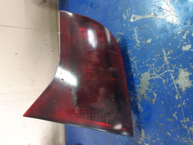 bontott AUDI A4 B7 Jobb Hátsó Lámpa