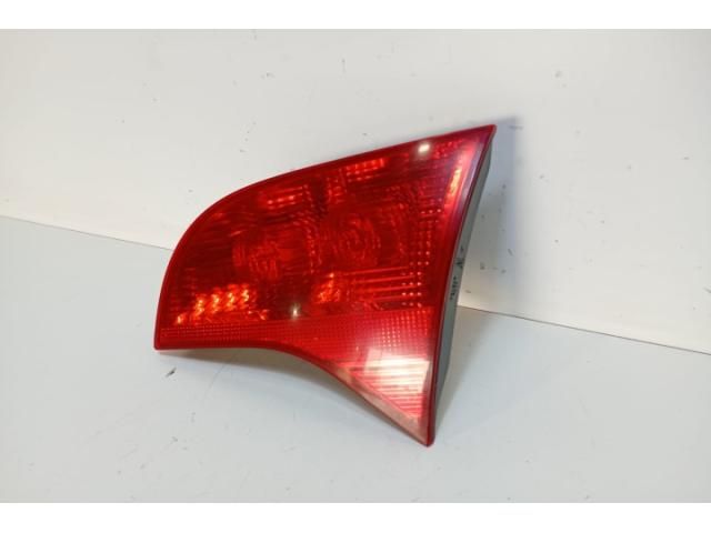 bontott AUDI A4 B7 Jobb Hátsó Lámpa