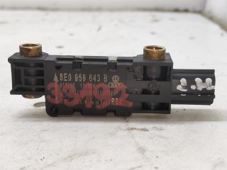 bontott AUDI A4 B7 Jobb hátsó Oldal Ütközés Érzékelő