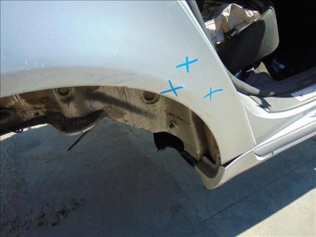 bontott AUDI A4 B7 Jobb hátsó Sárvédő