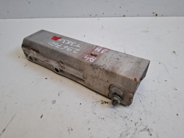 bontott AUDI A4 B7 Jobb hátsó Ütközéscsillapító