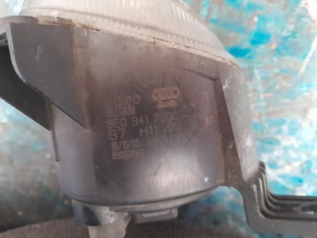 bontott AUDI A4 B7 Jobb Ködfényszóró