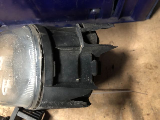 bontott AUDI A4 B7 Jobb Ködfényszóró